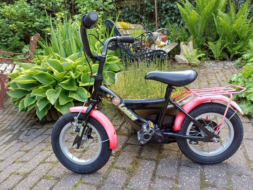 Loekie kinderfietsje 12 inch, Fietsen en Brommers, Fietsen | Kinderfietsjes, Ophalen, Zijwieltjes, Gebruikt, Velgrem