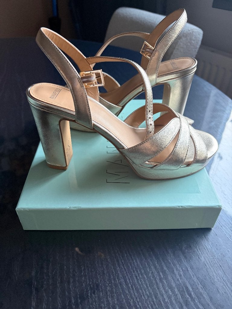 Schoenen, Overige kleuren, Overige typen, Ophalen of Verzenden, Zo goed als nieuw