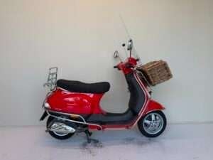 Vespa LX Rood, Snor 25 km/h, BWJ 2008, 2T, 1e eigenaar, Niet ingevuld, Gebruikt, Niet ingevuld, Ophalen of Verzenden