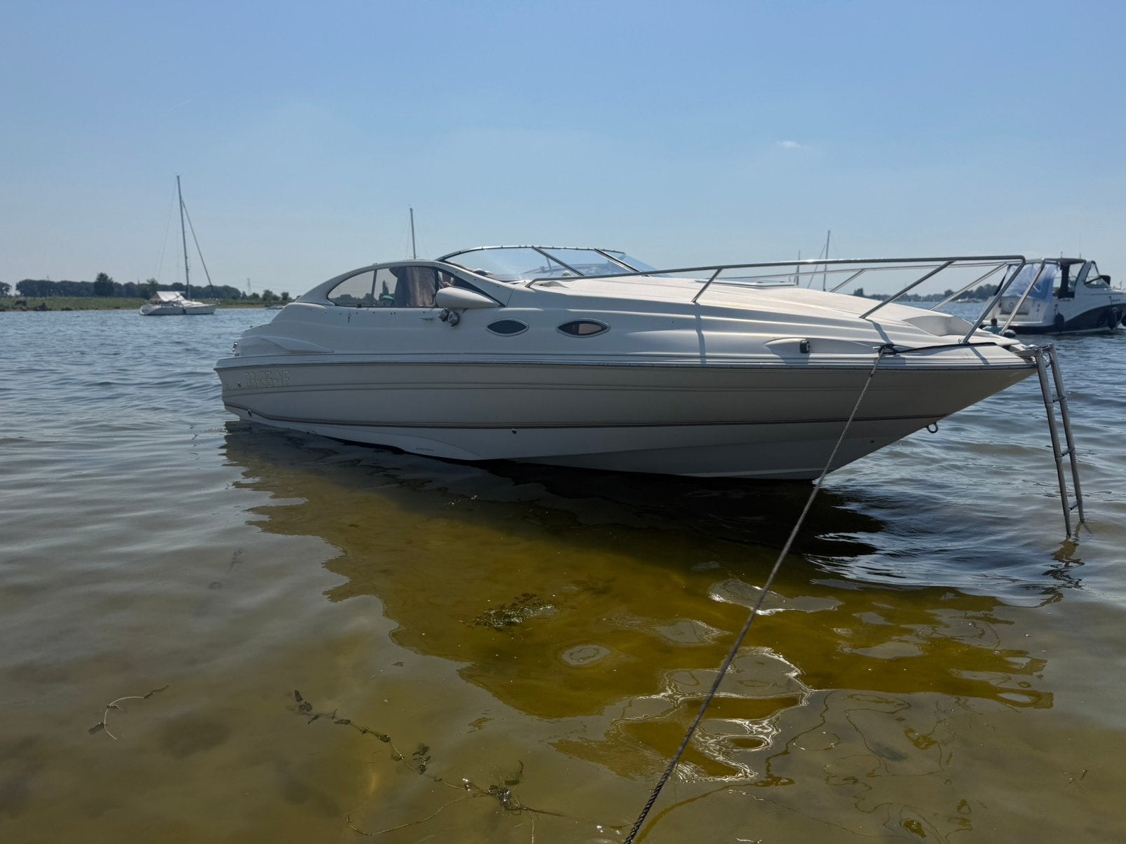 Regal 2550 lsc, Watersport en Boten, Motorboten en Motorjachten, Ophalen, Regal, Dieptemeter