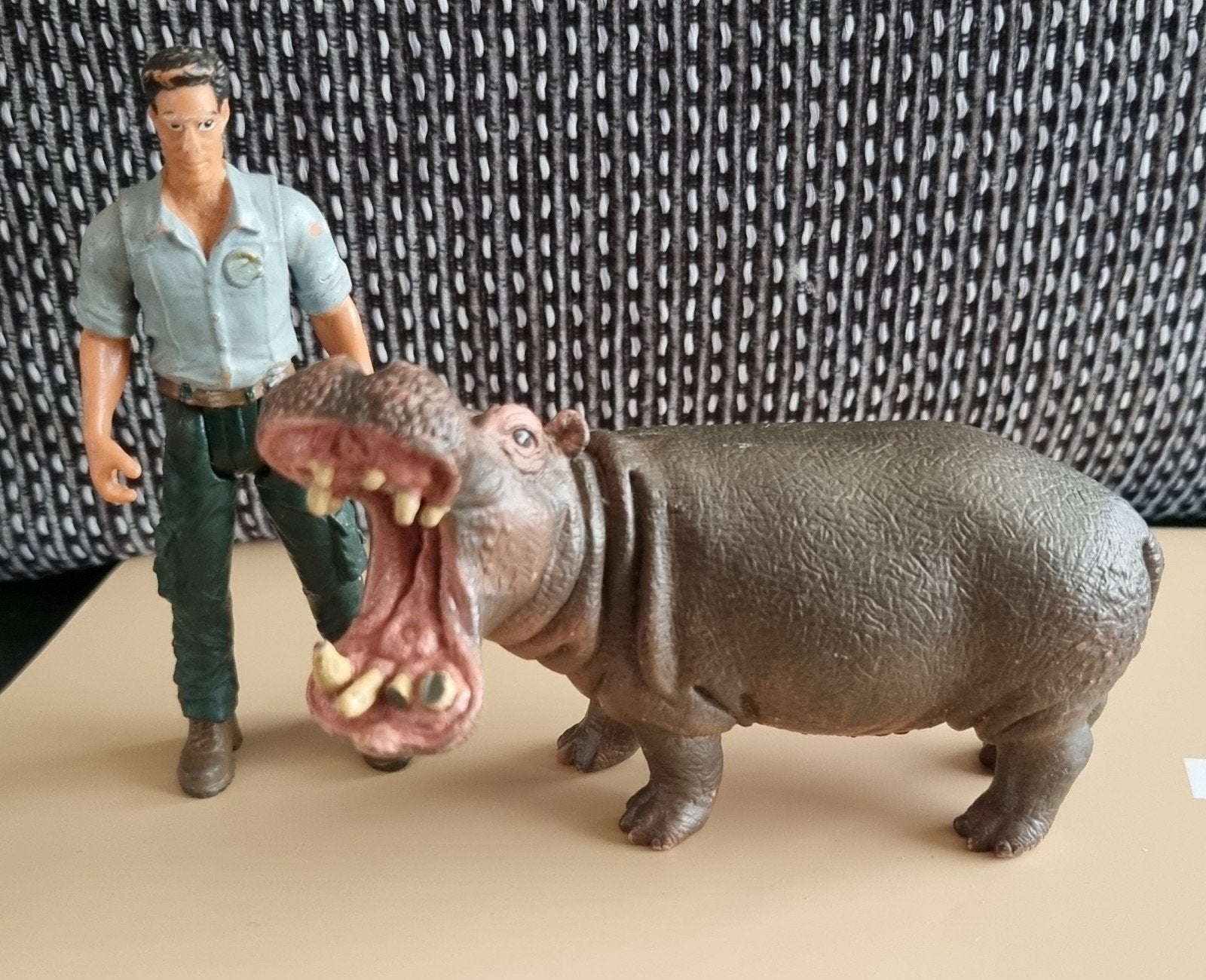 Schleich nijlpaard en verzorger, Ophalen of Verzenden, Zo goed als nieuw