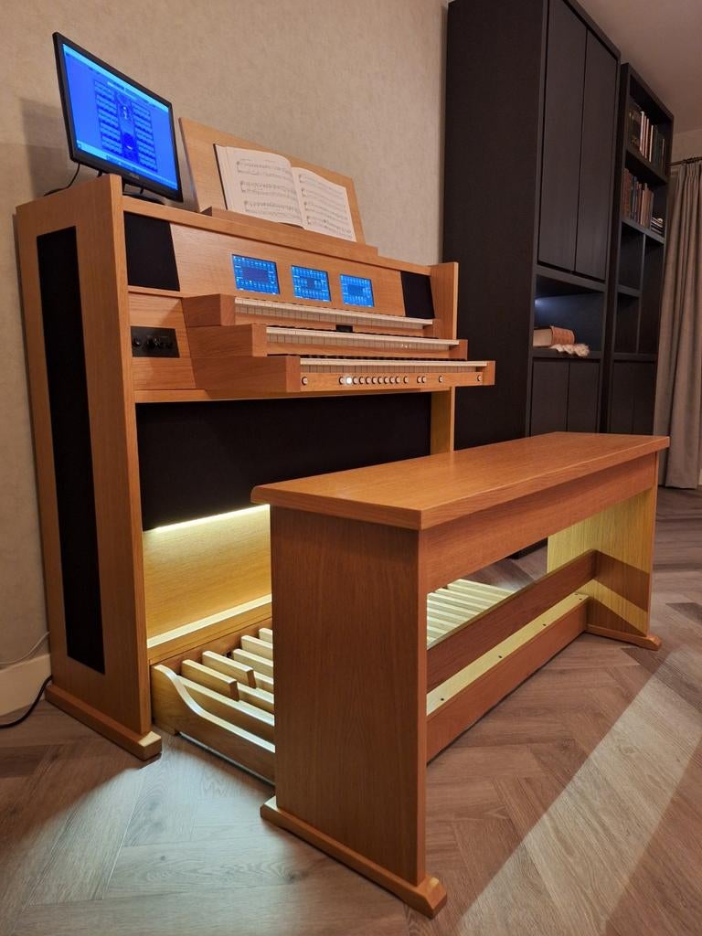 Mixtuur Intrada III orgel/Hauptwerk/Sets Utrecht en Zwolle, Muziek en Instrumenten, Orgels, Ophalen, Gebruikt, 3 klavieren, Orgel
