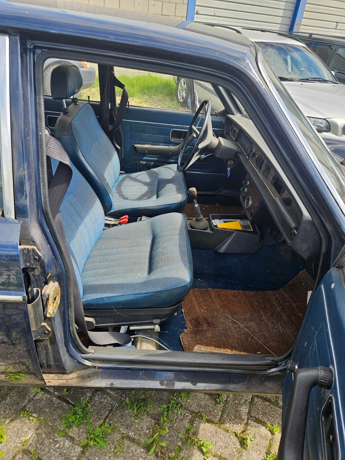 Volvo 144 2.0 DL 1972 + onderdelen, foto 8
