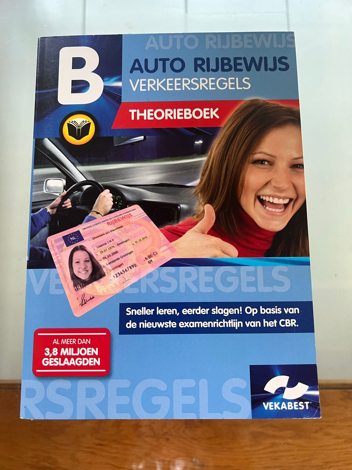 Vekabest Theorieboek Auto Rijbewijs B Verkeersregels, Boeken, Ophalen of Verzenden, Gamma, Zo goed als nieuw, Overige niveaus