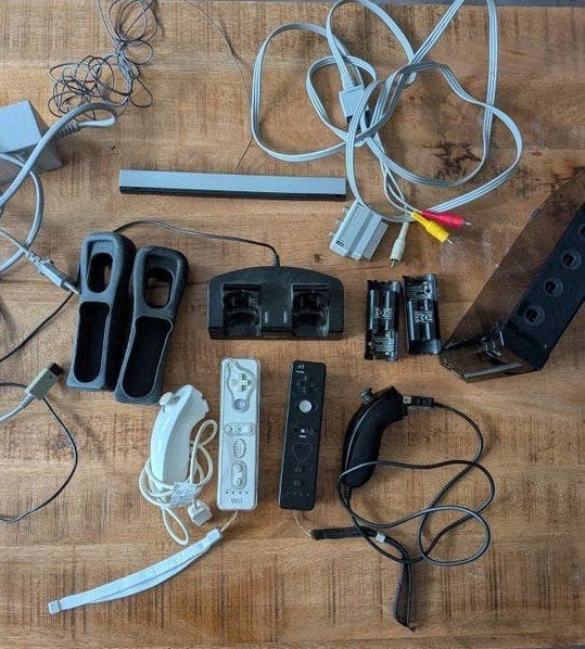 Goed werkende Nintendo Wii met afstandsbedieningen, Ophalen, Gebruikt, Met 2 controllers