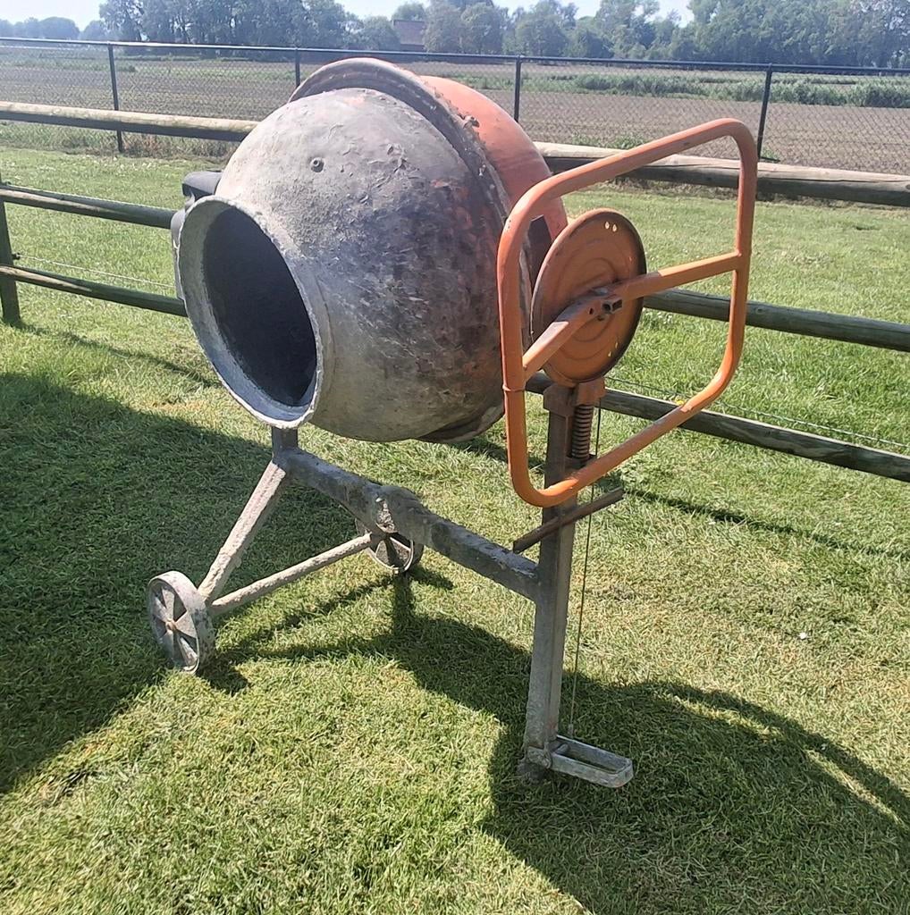 Robuuste betonmolen Lescha SM 145 S - Ideaal voor klussen, Ophalen of Verzenden