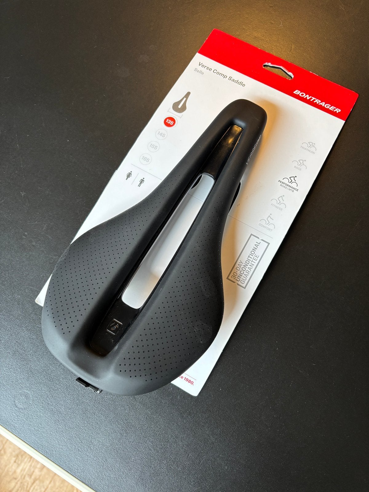 Bontrager Verse Comp 135 mm racefiets zadel nieuw, Ophalen, Nieuw, Racefiets, Zadel