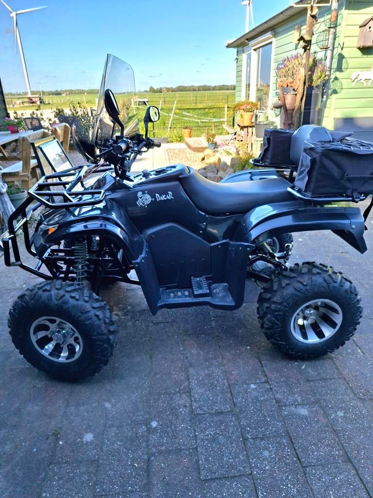 Grote electrische quad voor volwassenen 72v 4000watt, Motoren, Quads en Trikes
