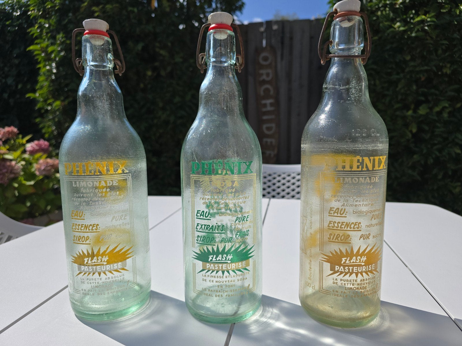 Antieke glazen limonadefles van het merk Phénix €15, Antiek en Kunst, Ophalen of Verzenden