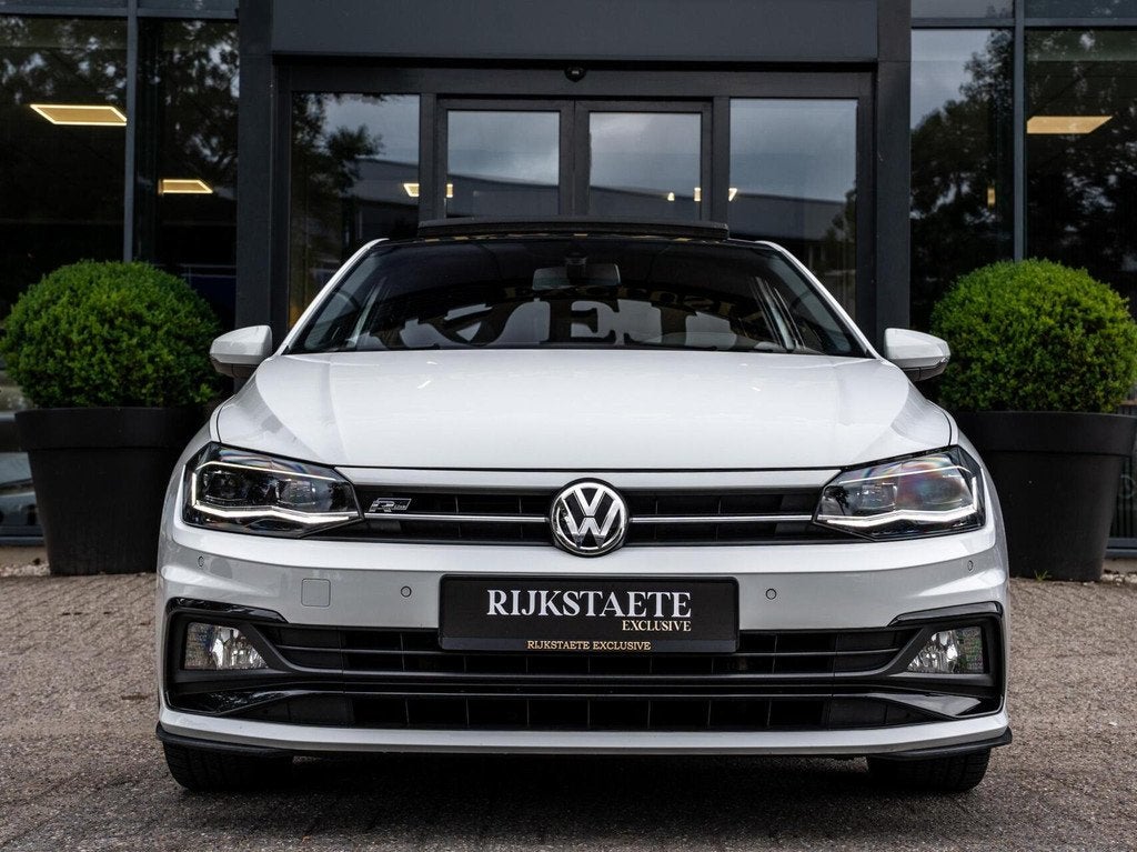 Volkswagen Polo 1.0 TSI Highline|PANO|ACC|17'|R-LINE|CARPLAY, Voorwielaandrijving, Gebruikt, 95 pk, Origineel Nederlands
