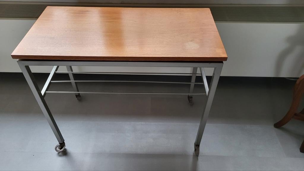 Bijzettafel op wieltjes, vintage,  seventies, Minder dan 50 cm, Gebruikt, 50 tot 100 cm, Seventies