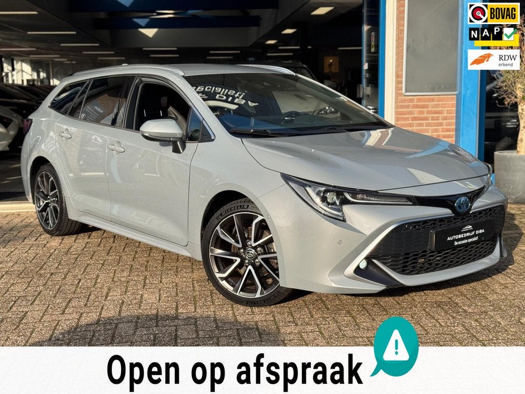 Toyota Corolla Touring Sports 2.0 Hybrid Executive AUT NAP!, Auto's, Toyota, 1345 kg, 450 kg, Gebruikt, 4 cilinders