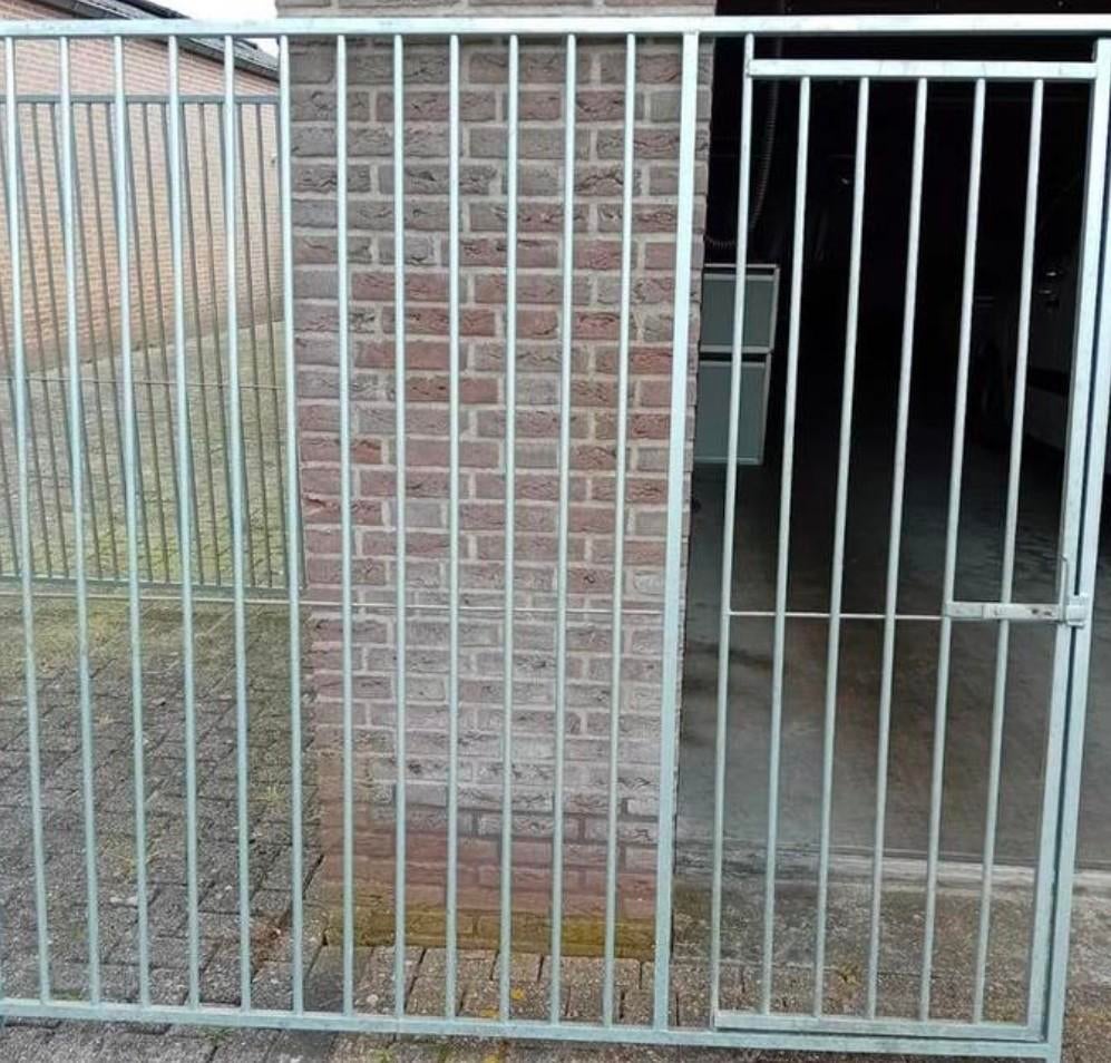 2 stuks Kennelpanelen, Dieren en Toebehoren, Hondenhokken, Zo goed als nieuw, 100 cm of meer, 110 cm of meer, Ophalen