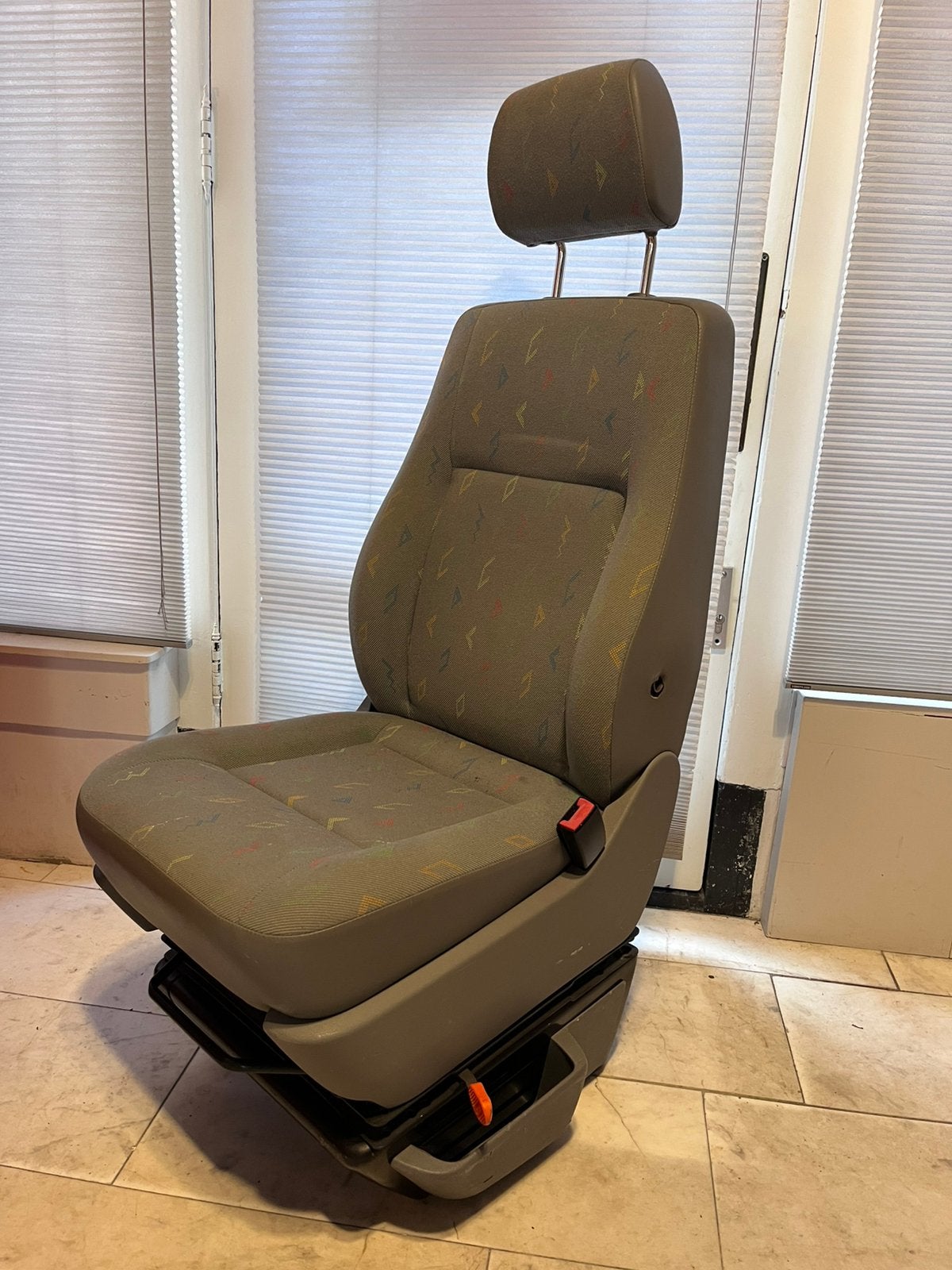 T5 / T6 Volkswagen VW Draaistoel Camper rookvrij!, Ophalen, Gebruikt, Volkswagen