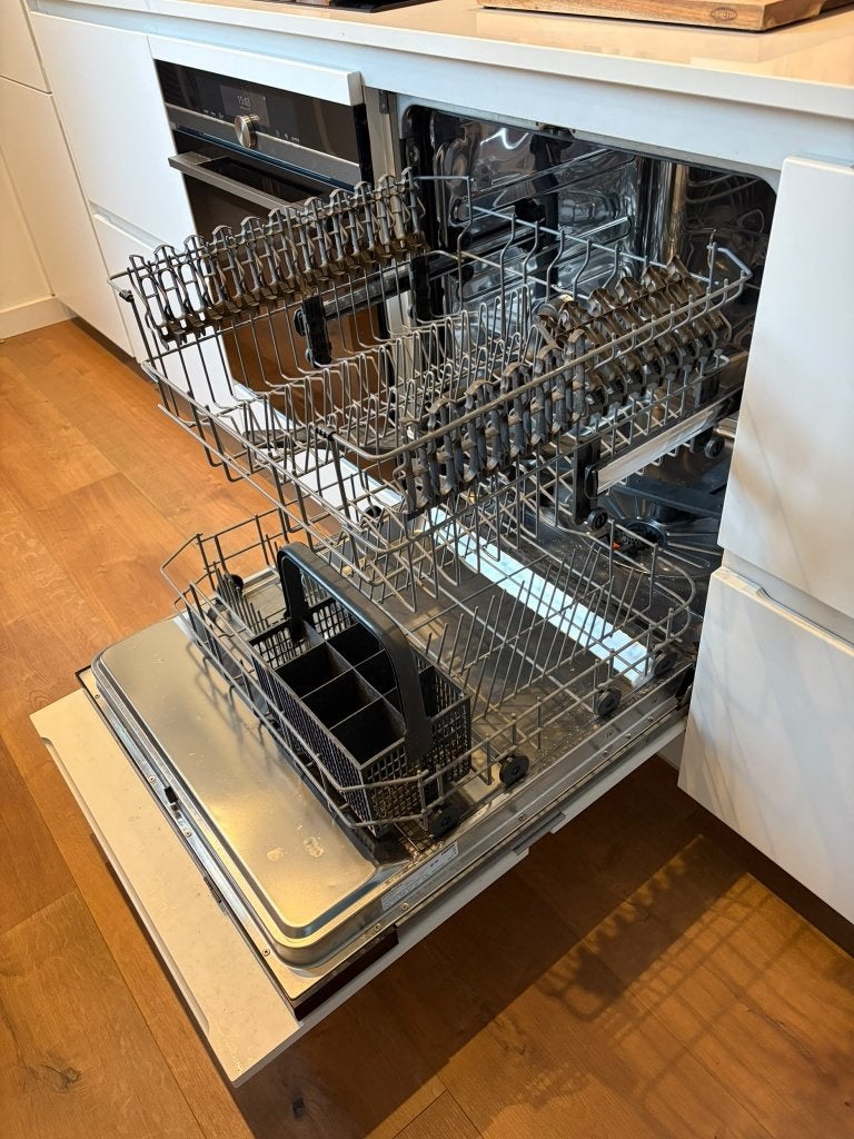 Foto 4 van Zanussi vaatwasser gratis op te halen [defect]