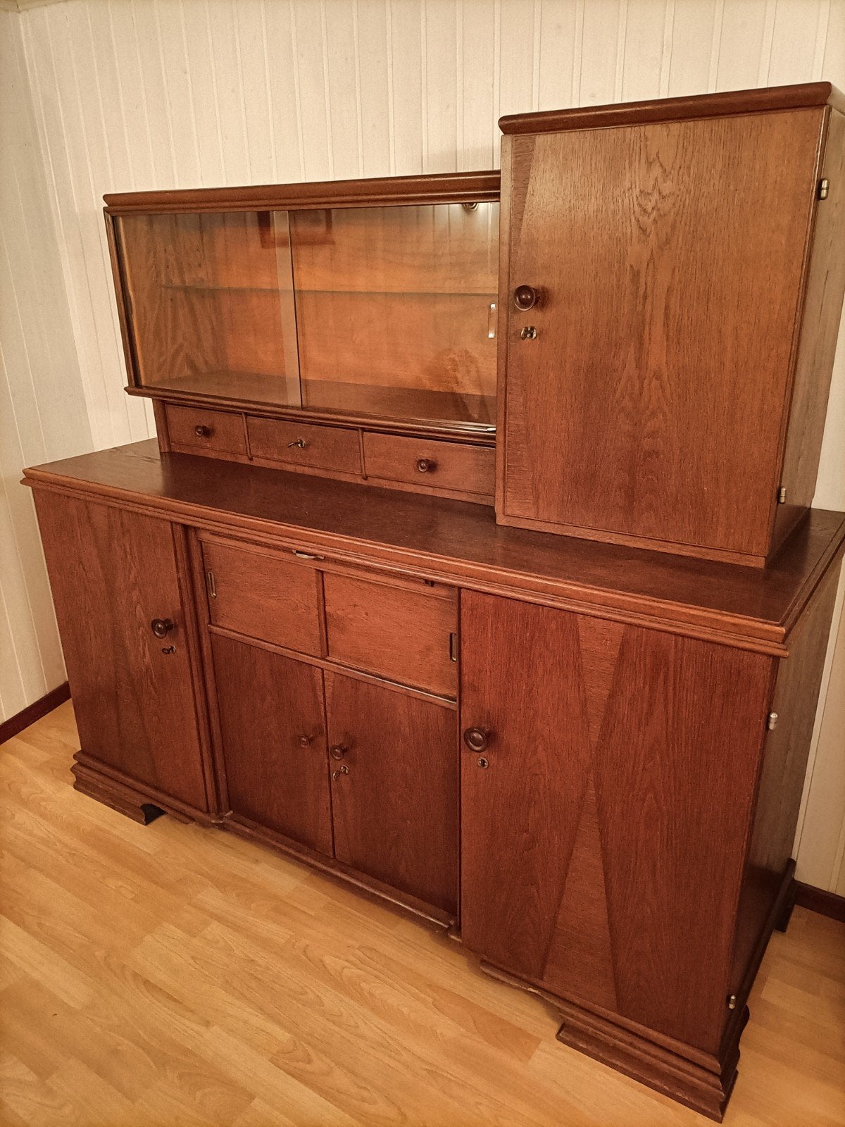 Antiek massief houten dressoir/kast - Familiebezit, Antiek en Kunst, Antiek | Meubels | Kasten, Ophalen