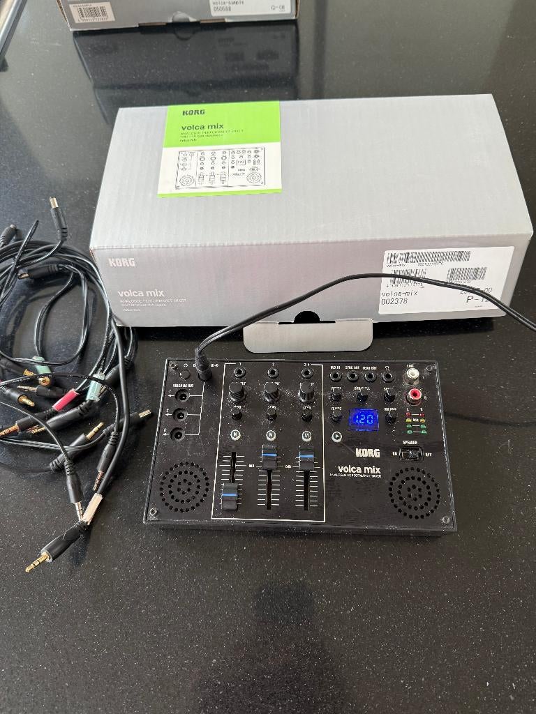 Korg Volca bundle: FM, Bass, Keys, Sample + Mix (box), Muziek en Instrumenten, Ophalen of Verzenden, Zo goed als nieuw, Overige aantallen