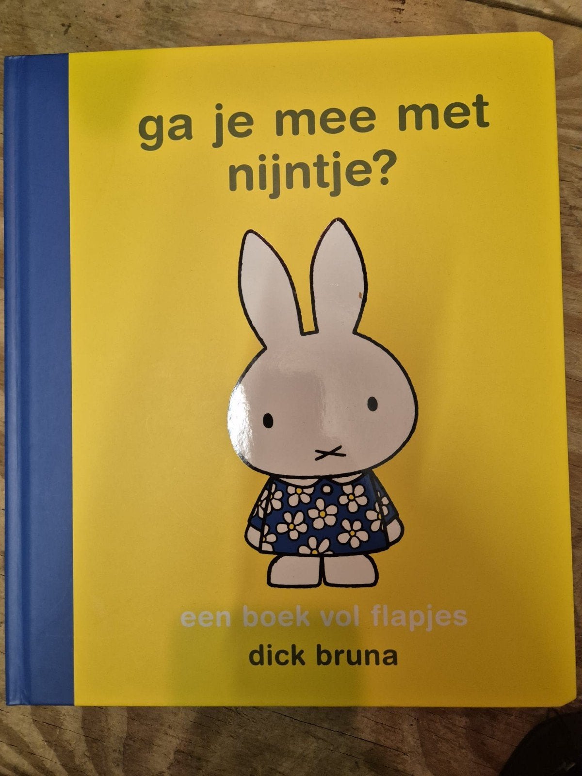 Ga je mee met nijntje? - Een boek vol flapjes, Boeken, Kinderboeken | Baby's en Peuters, Ophalen of Verzenden, Dick Bruna, Uitklap-, Voel- of Ontdekboek