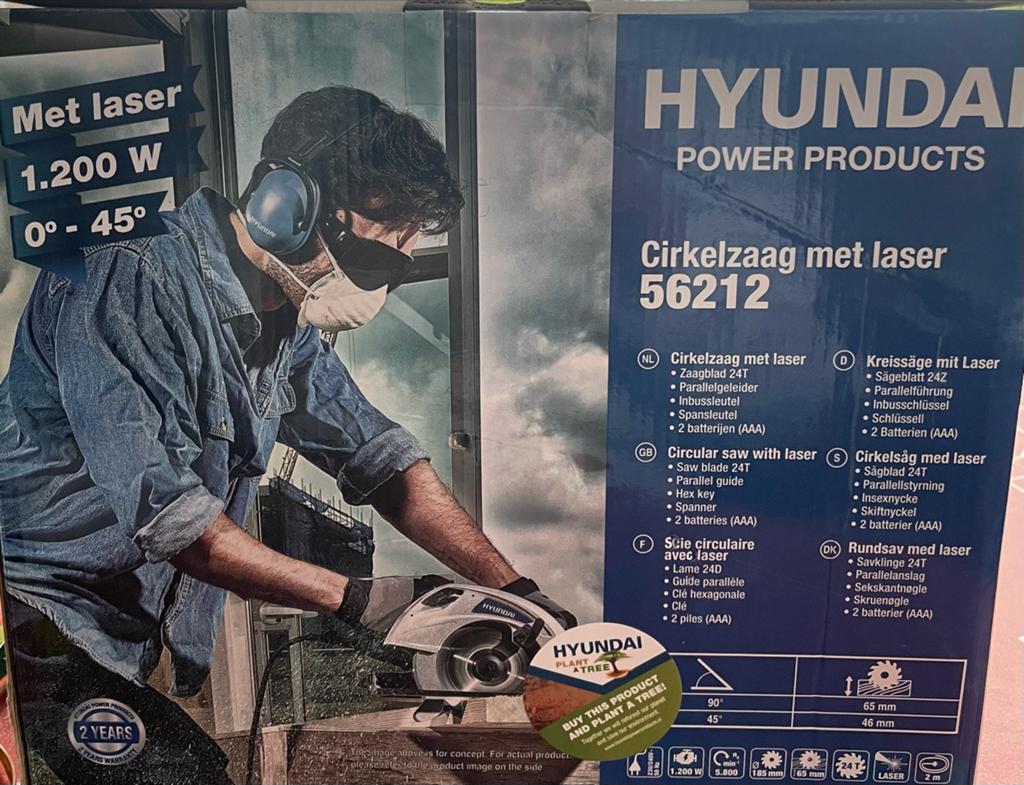 Hyundai Cirkelzaag 56212 met laser + extra zaagblad, Cirkelzaag, 70 mm of meer, Nieuw, Ophalen of Verzenden