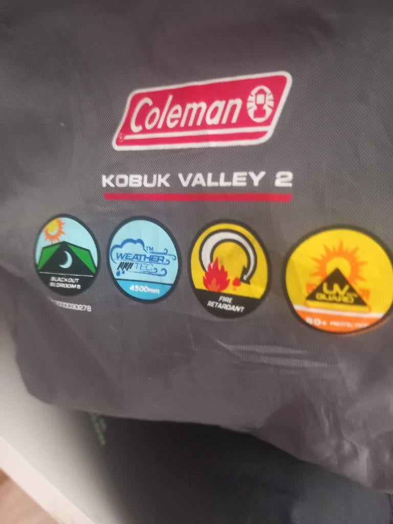 4 fresh & Black 3 pers en 3×2pers tent coleman kubuk valley, Verzenden, Zo goed als nieuw, Tot en met 4