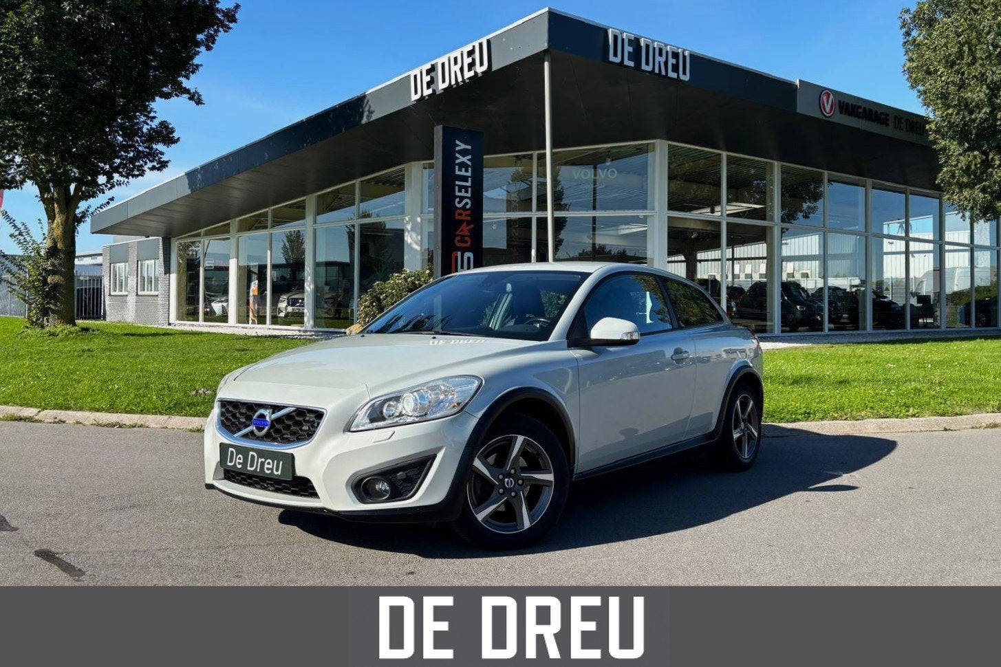 Volvo C30 2.0F Summum | TREKHAAK | STOELVERW | CRUISE |, Auto's, Voorwielaandrijving, Gebruikt, Zwart, 4 stoelen