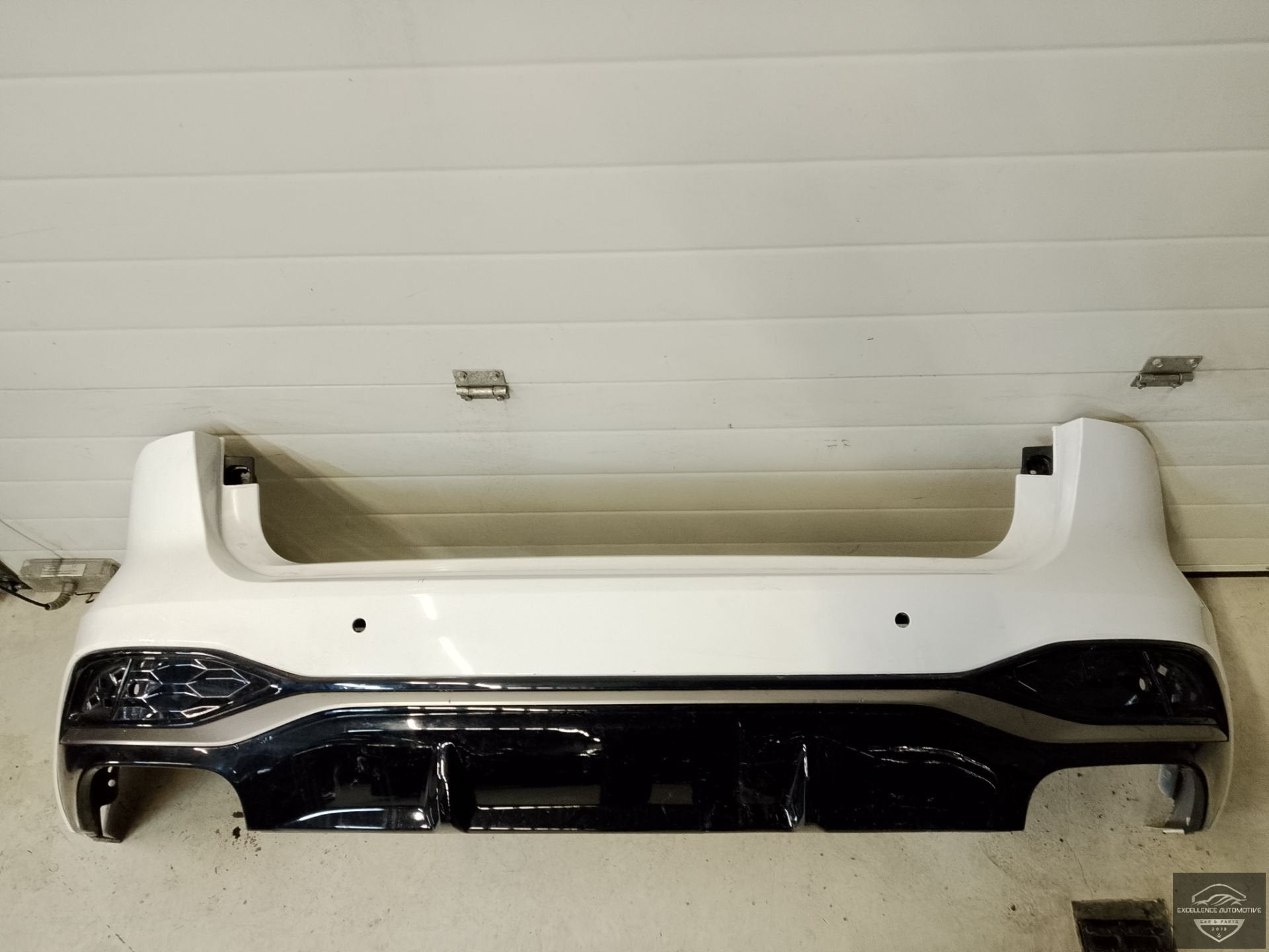 Audi A5 8B B10 2024+ S-Line Achterbumper Bumper 6xPDC Origin, Gebruikt, AUDI AG, Auto-Union-Strasse 1
85045  Ingolstadt, DE, Kundenbetreuung@audi.de