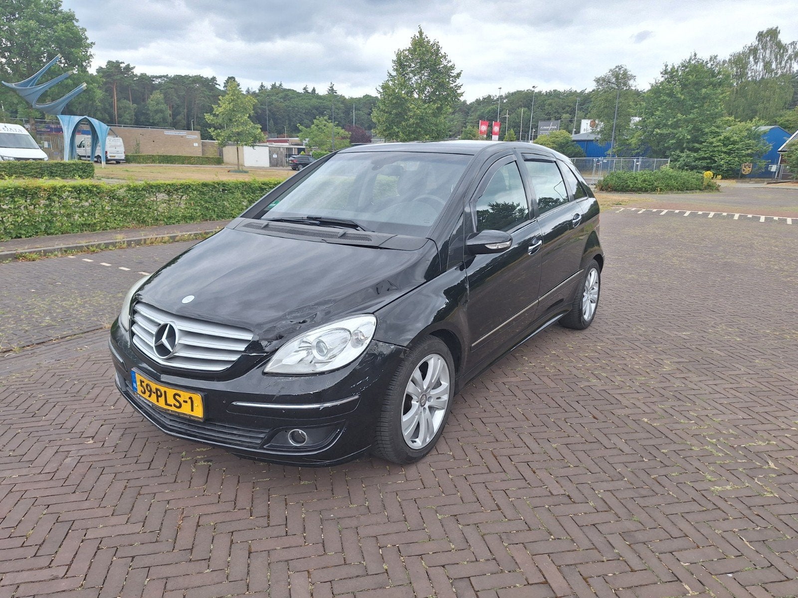 Mercedes-Benz B-Klasse 1.7 B170 5DRS CVT 2005 Zwart, 4 cilinders, 400 kg, Zwart, 14 km/l
