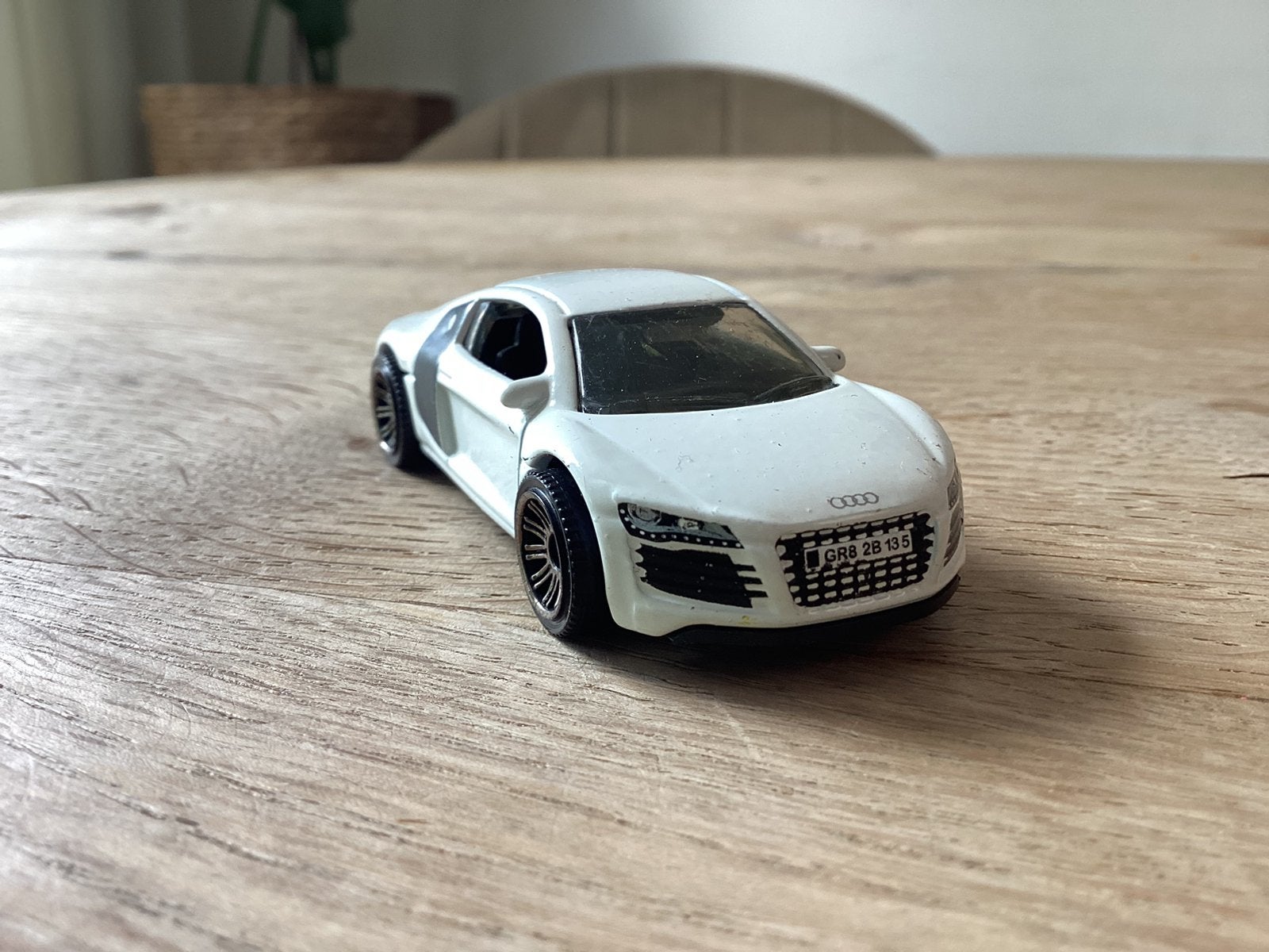 Matchbox Audi R8 2007 Wit 1:64 – MB726 – Mattel 2019, Ophalen of Verzenden, Gebruikt, Auto