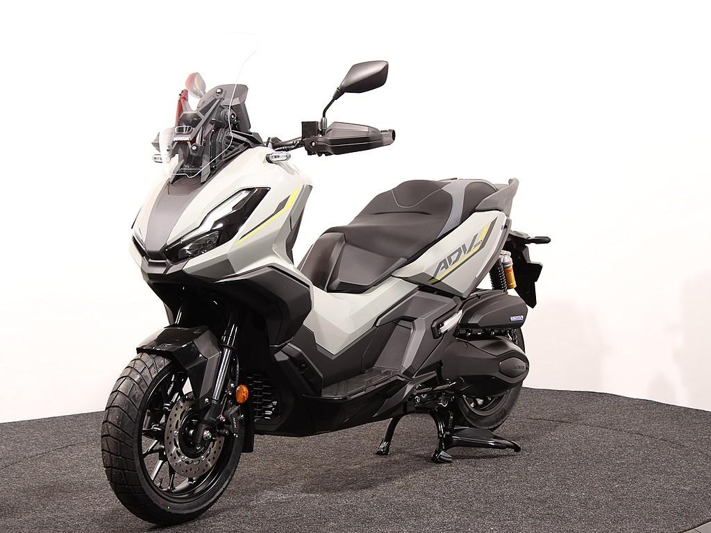 Honda ADV350 A, Motoren, Motoren | Honda, Bedrijf, Scooter