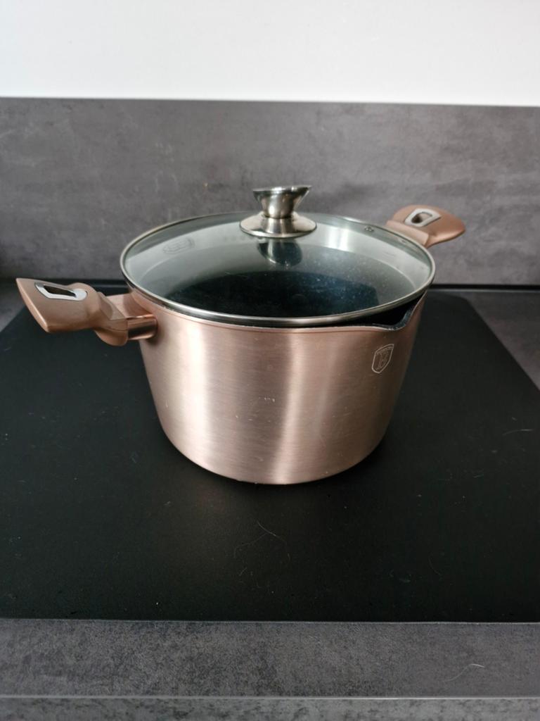 BerlingerHaus Pastapan Roségoud 24cm 3,5L met Afgietsysteem, Ophalen of Verzenden, Nieuw, Aluminium