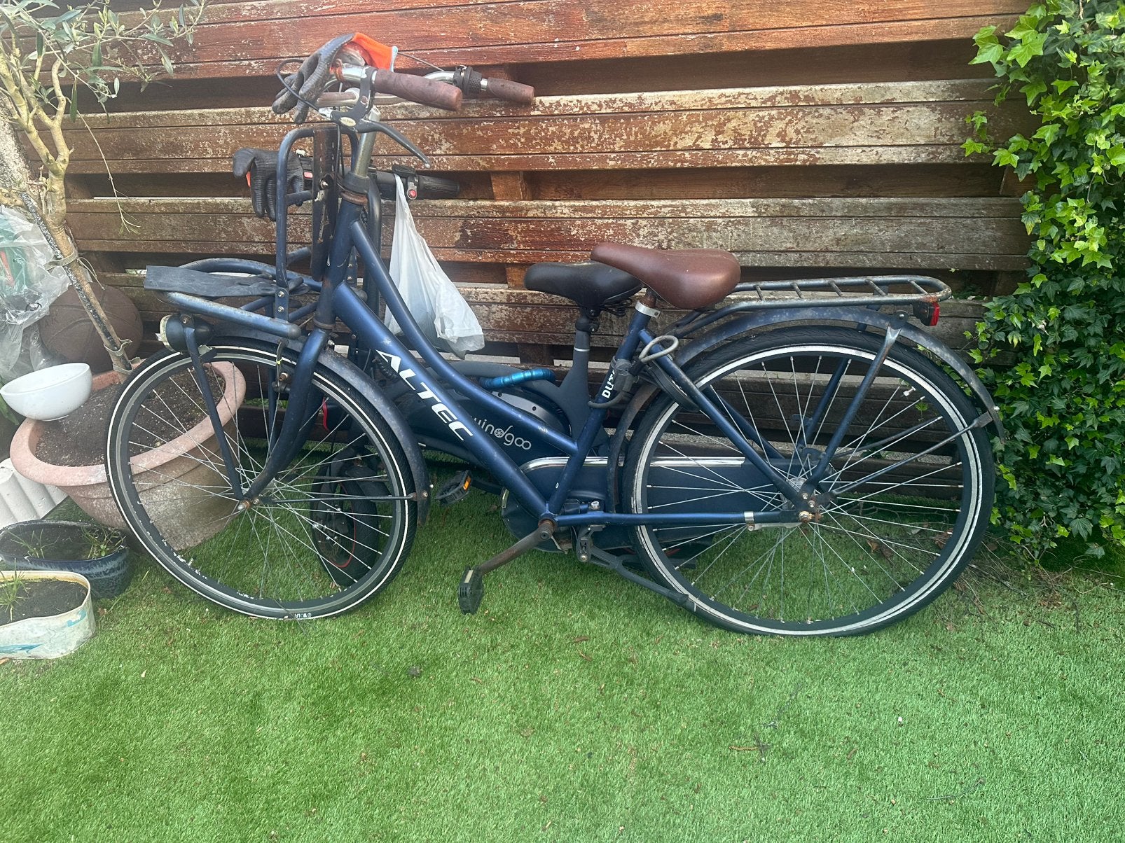 Blauwe dames fiets, Ophalen of Verzenden, Zo goed als nieuw