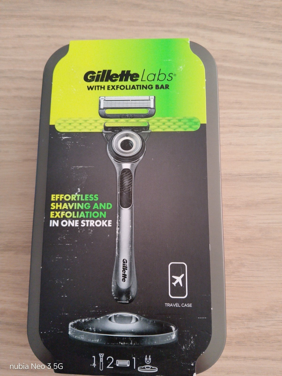 Gillette Labs Scheermes met Exfoliërende Strip + Reisetui, Ophalen of Verzenden, Nieuw, Overige typen