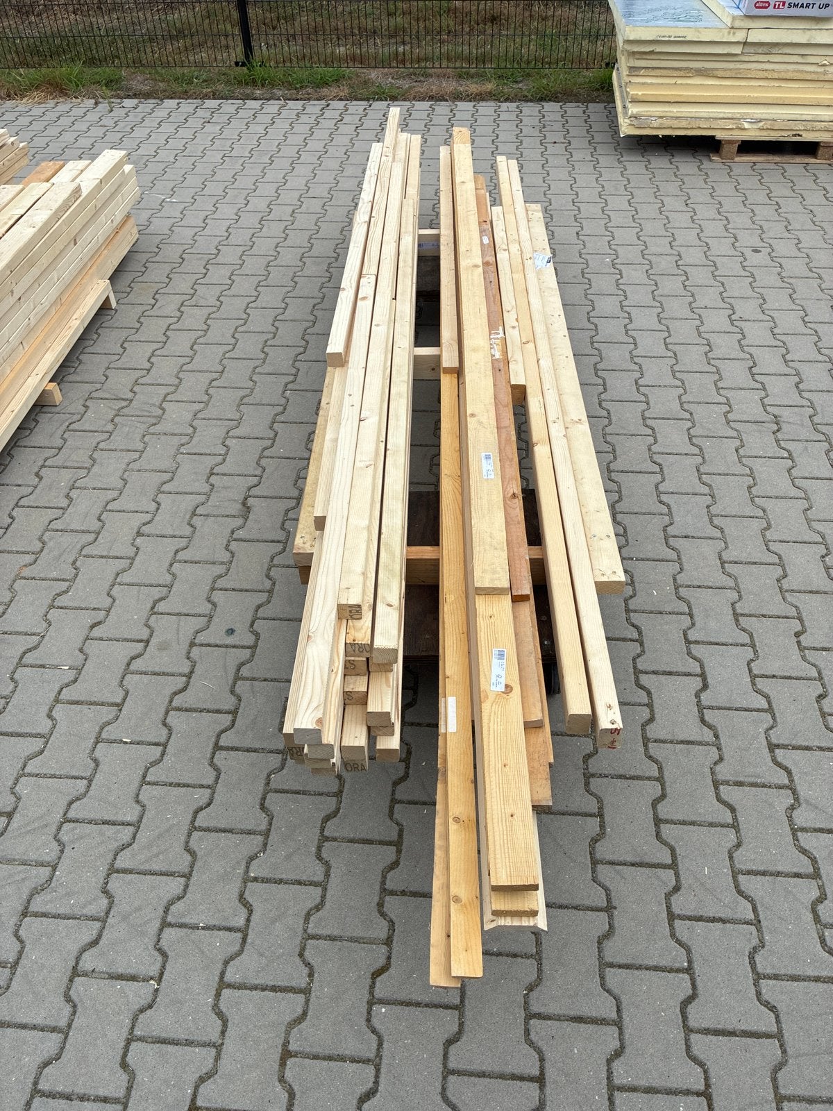 Diverse partij houten latten en balken, Doe-het-zelf en Verbouw, Hout en Planken, Zo goed als nieuw, Balk, Vuren, 300 cm of meer