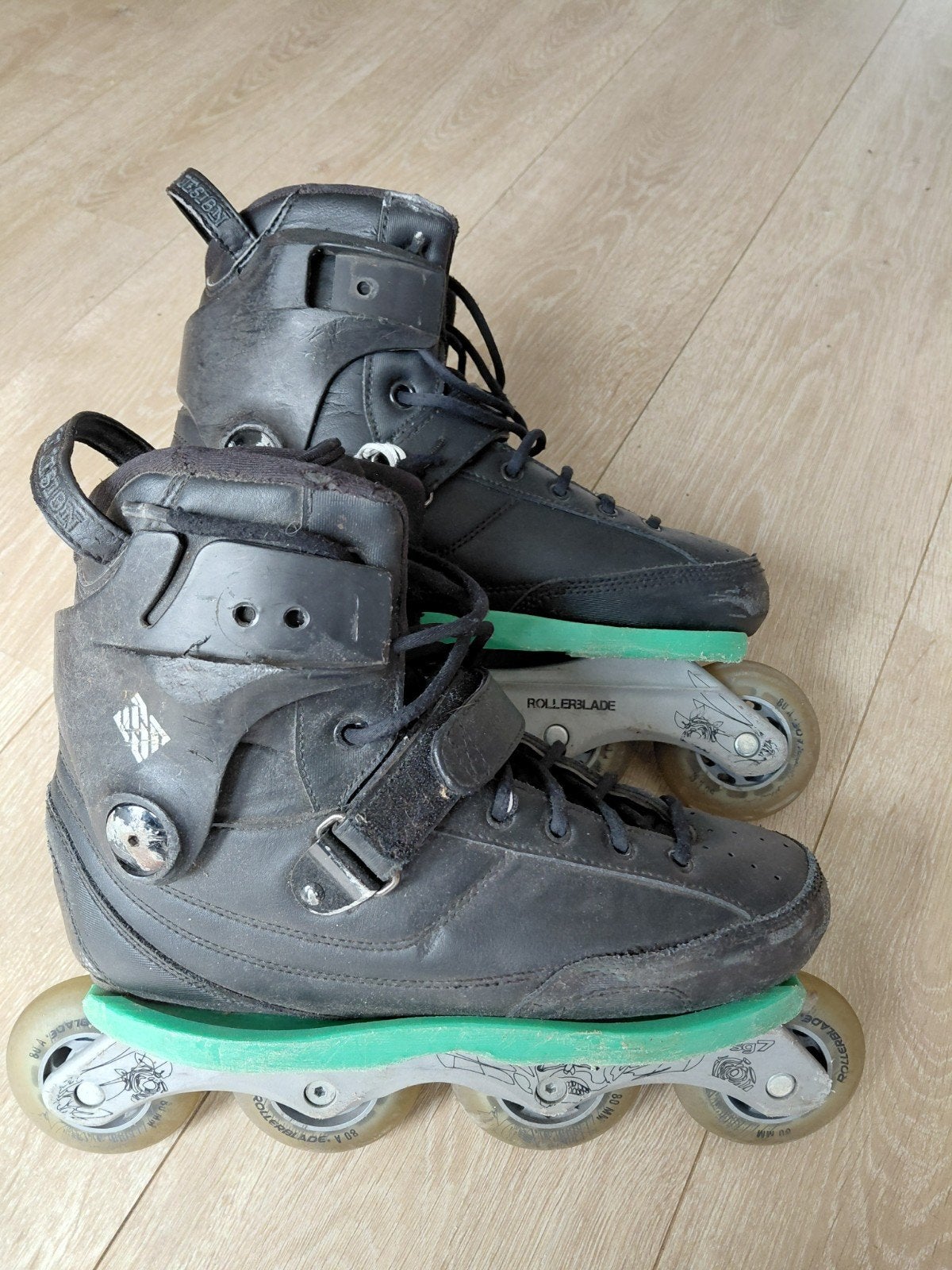 Universal Skate Design (USD) Aggressive Skates - Maat 42, Ophalen, Gebruikt, Overige merken