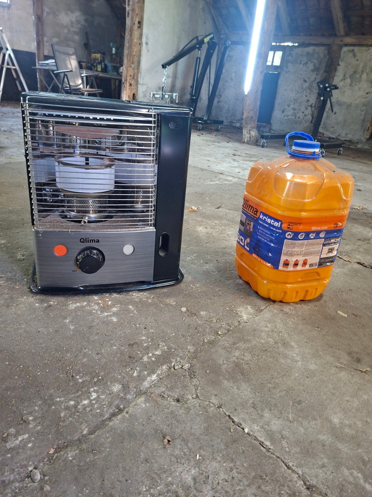 Qlima petroleumkachel met 5 liter brandstof, Ophalen, Gebruikt, Overige brandstoffen, Petroleumkachel
