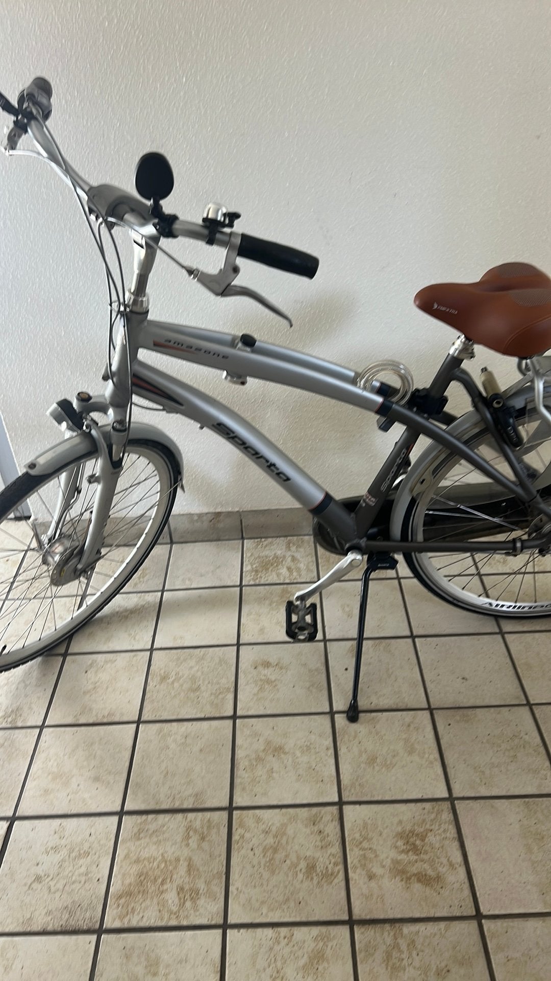 Fietsen, Fietsen en Brommers, Fietsen | Dames | Damesfietsen, Ophalen of Verzenden, Zo goed als nieuw, Sparta
