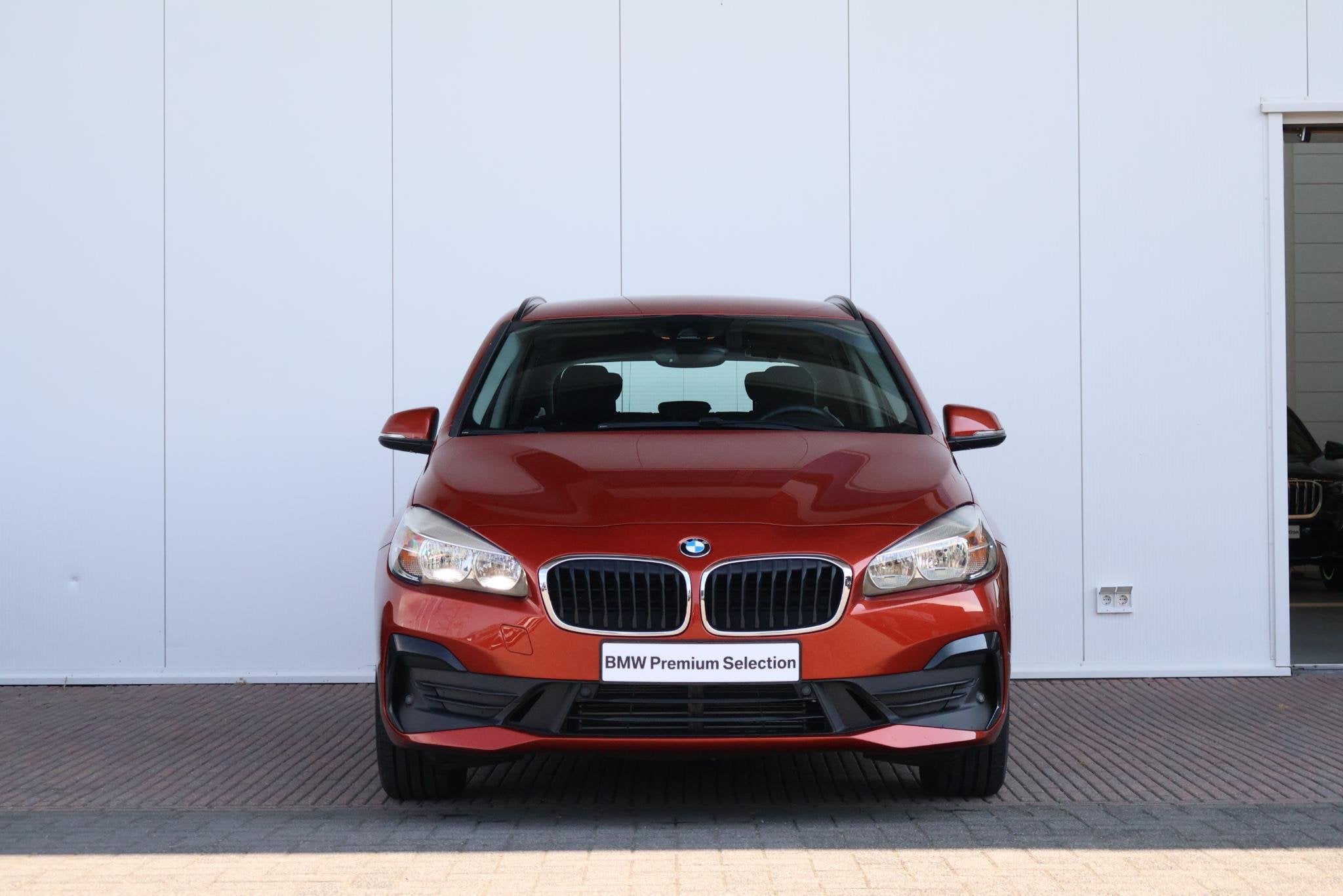 BMW 2-serie Active Tourer 225xe iPerformance Executive | SoH, Auto's, BMW, Automaat, Stof, Gebruikt, Euro 6