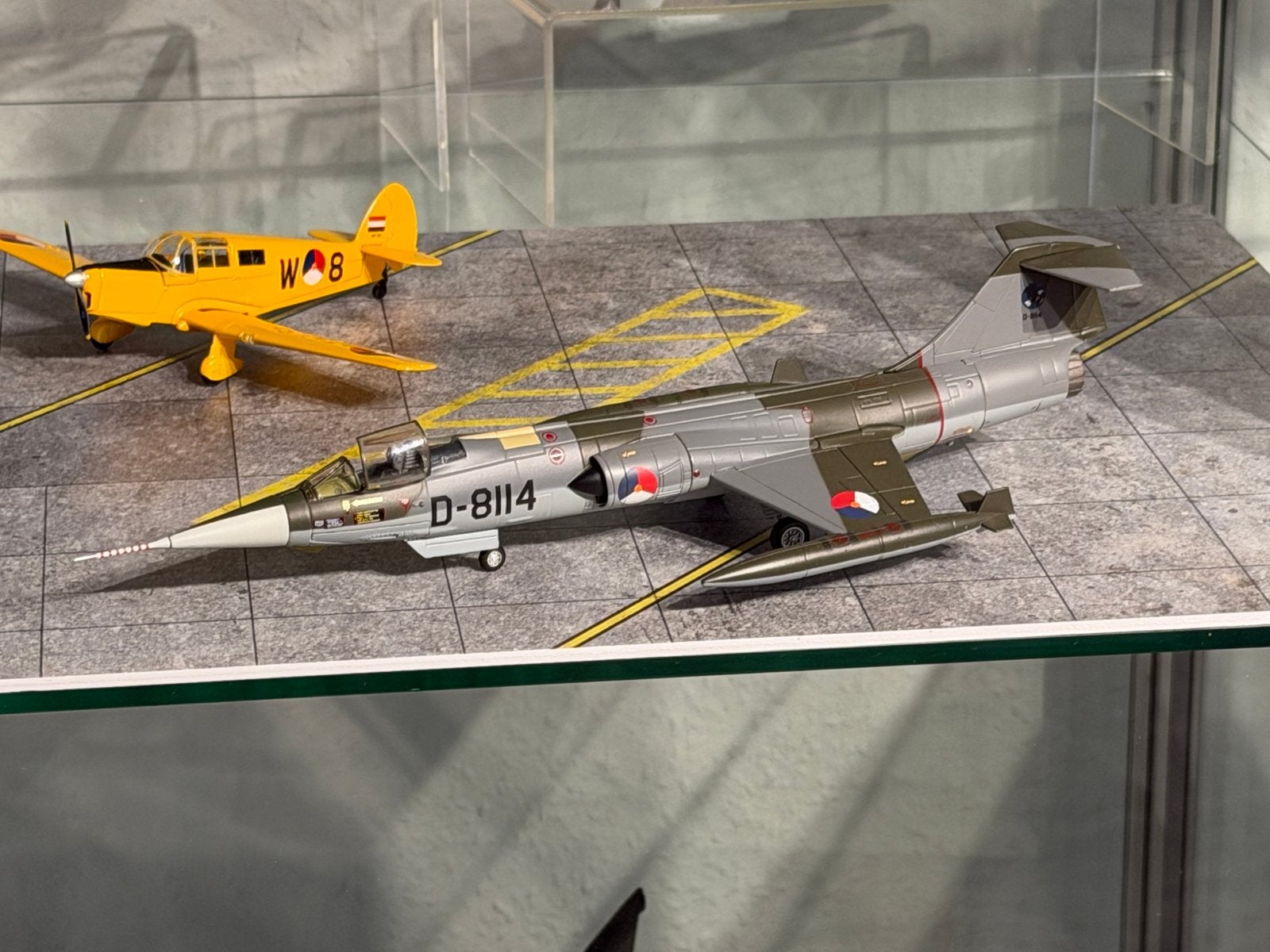 HA1034 RNLAF, D-8114, Netherlands F-104G, Hobby en Vrije tijd, Ophalen, Zo goed als nieuw, 1:72 tot 1:144, Overige merken