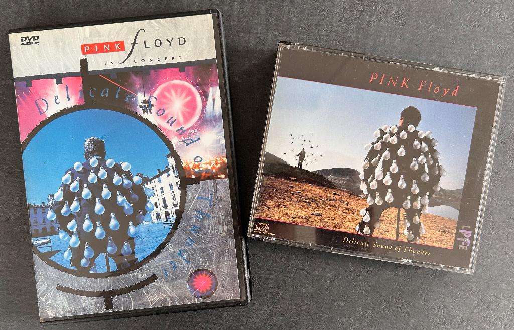 PINK FLOYD - Delicate sound of thunder ( 2CD & DVD ), Ophalen of Verzenden, Zo goed als nieuw, Progressive