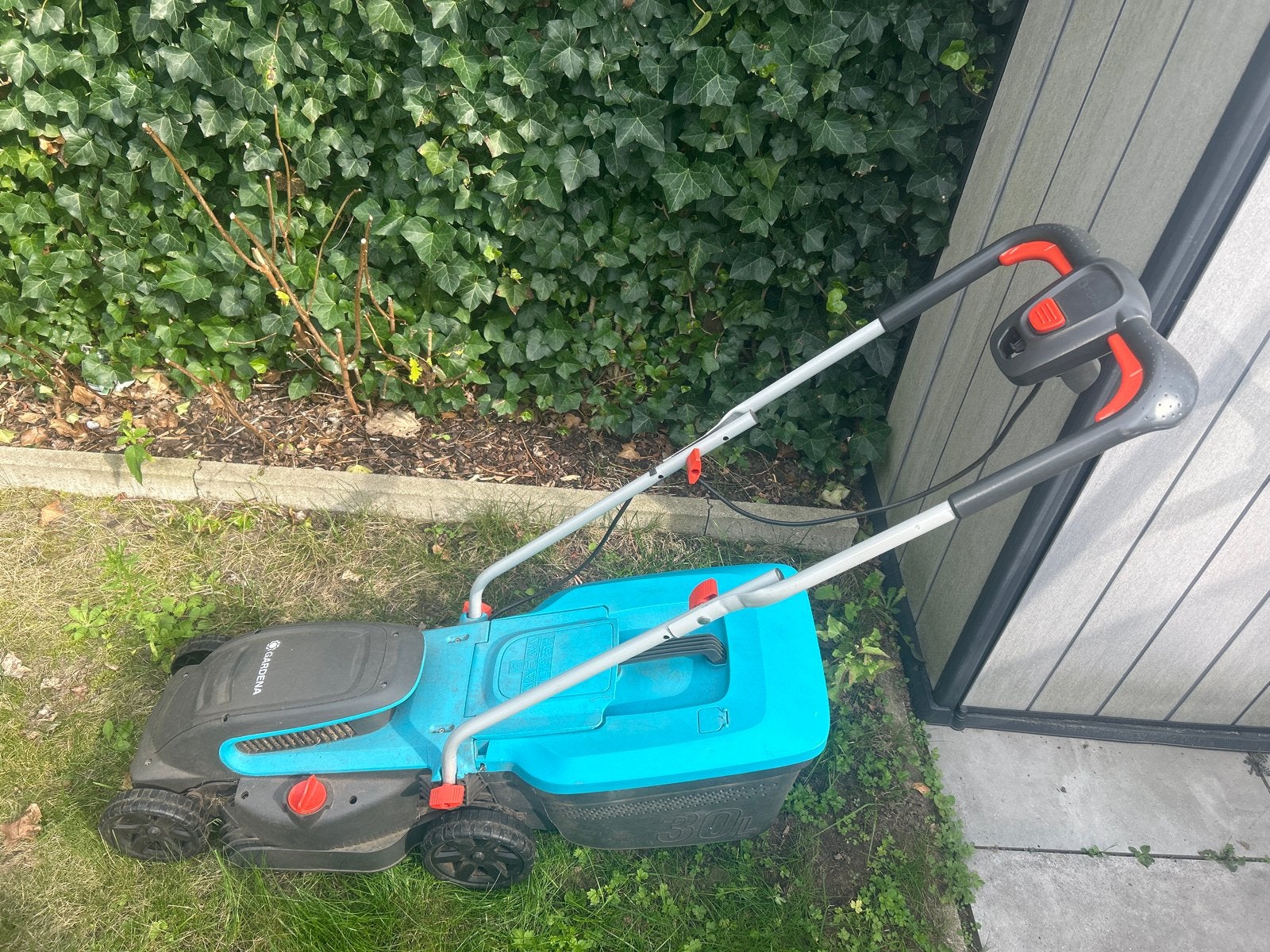 Gardena PowerMax 1200/32 Elektrische Grasmaaier, Tuin en Terras, Cirkelmaaier, Elektrische grasmaaier, Ophalen of Verzenden, Zo goed als nieuw