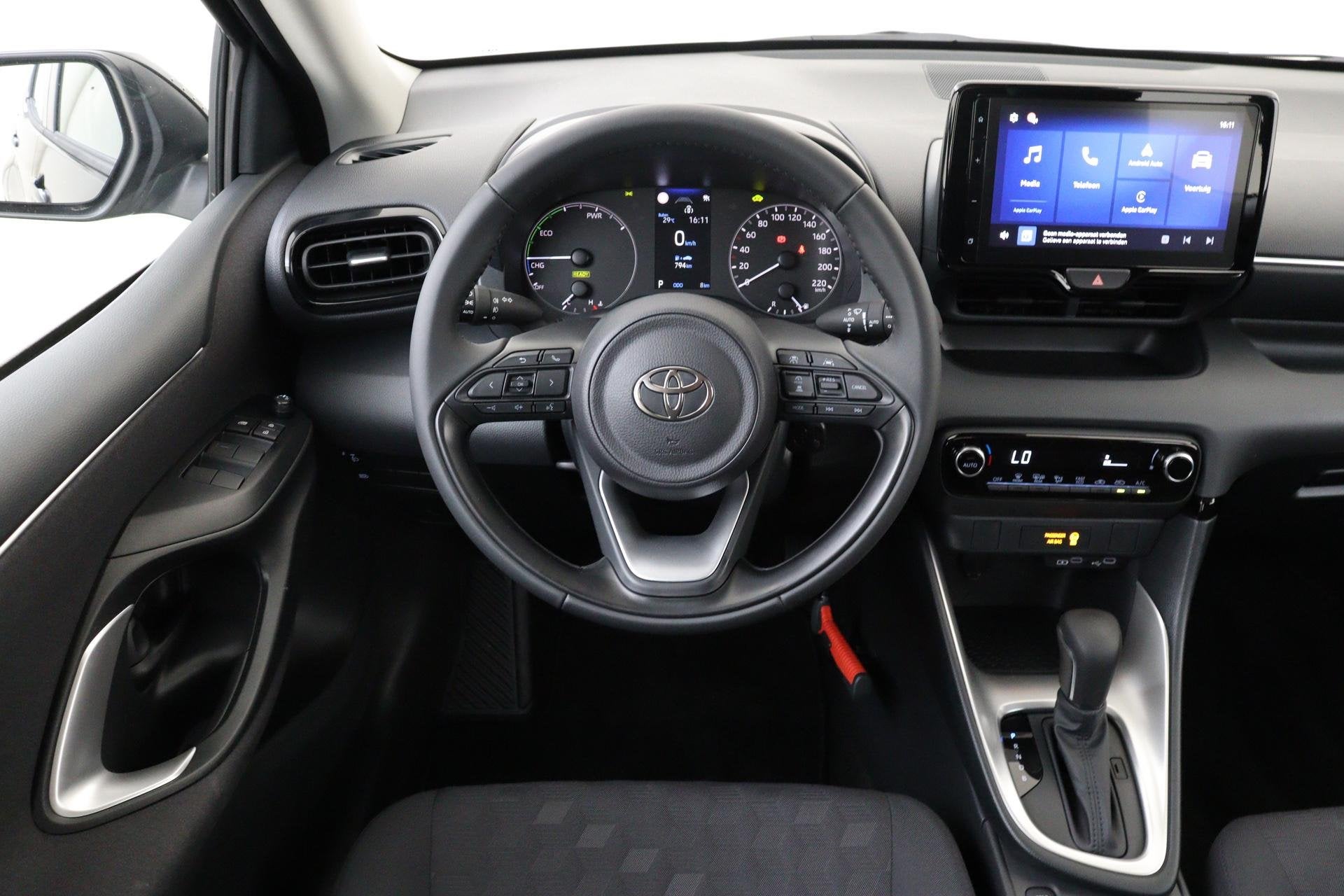 Toyota Yaris 1.5 HYBRID 115 ACTIVE *PRIVATE LEASE V.A. €37, Auto's, 12 maanden, Gebruikt, 450 kg, Zwart