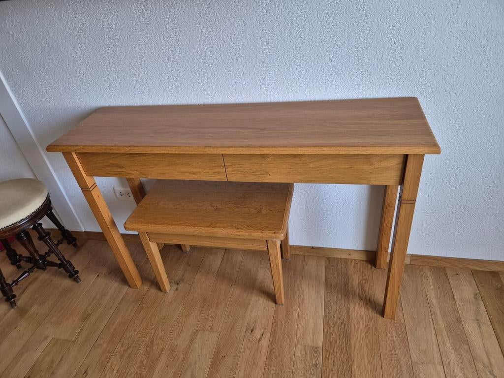 Eikenhouten bureau met krukje - Zo goed als nieuw, 50 tot 100 cm, 100 tot 150 cm, Tot twee personen, Ophalen of Verzenden