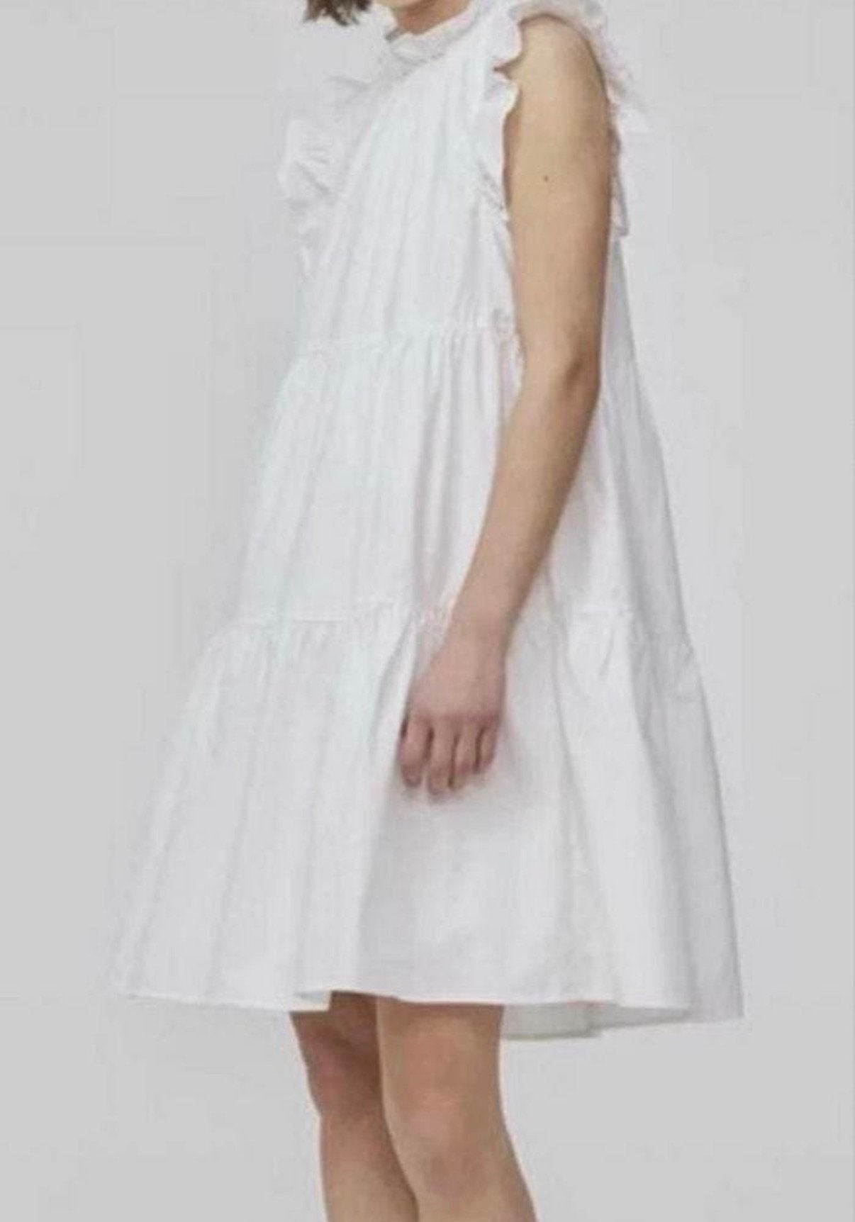 Modstrom wit jurkje met ruffles, Kleding | Dames, Jurken, Maat 38/40 (M), Wit, Nieuw, Ophalen of Verzenden