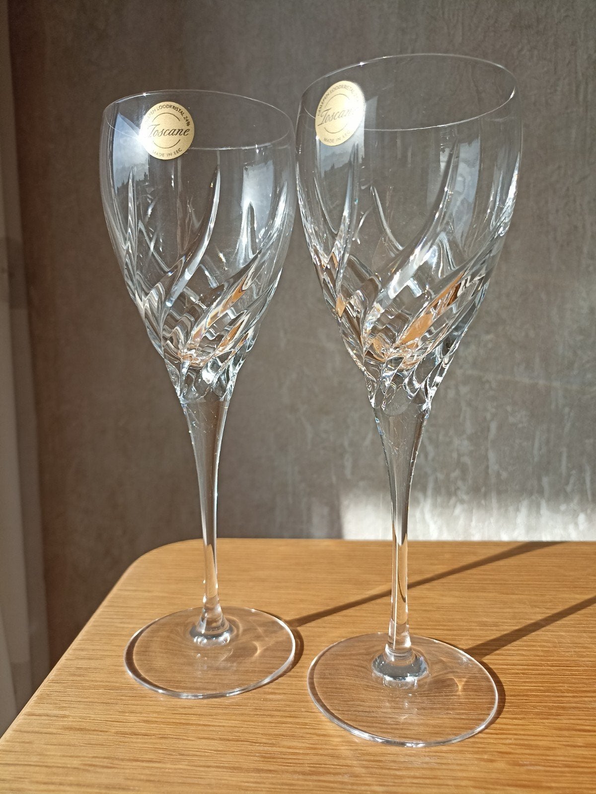 Set van 2 Toscane kristallen rode wijnglazen 21 cm hoog, Antiek en Kunst, Antiek | Glas en Kristal, Ophalen of Verzenden