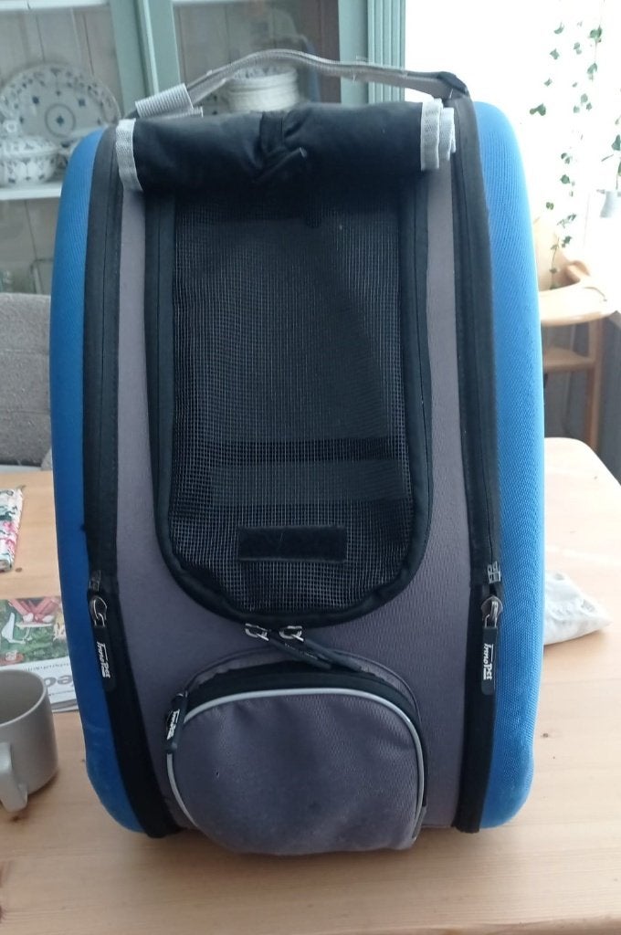 Reismand / rugdrager voor kleine hond of kat (merk InnoPet), Ophalen of Verzenden, Gebruikt