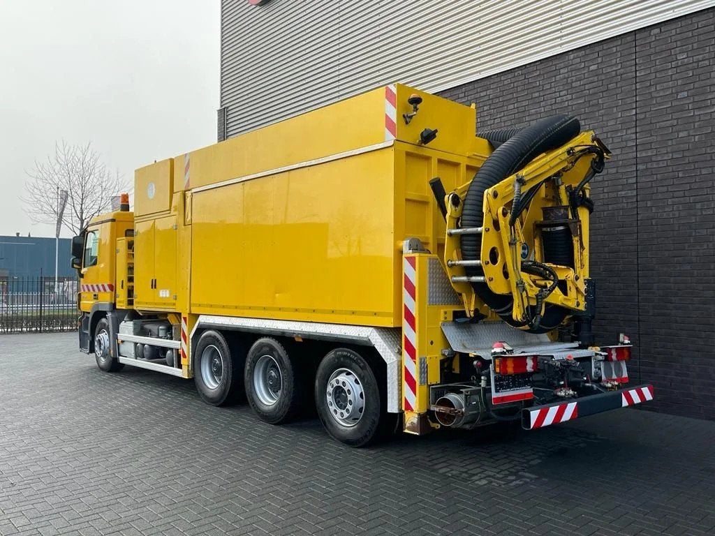Mercedes-Benz Actros 3248 8X4 TRIDEM MTS DINO 12 SAUGBAGGER/, Euro 5, Bedrijf, 480 pk, Parkeercamera