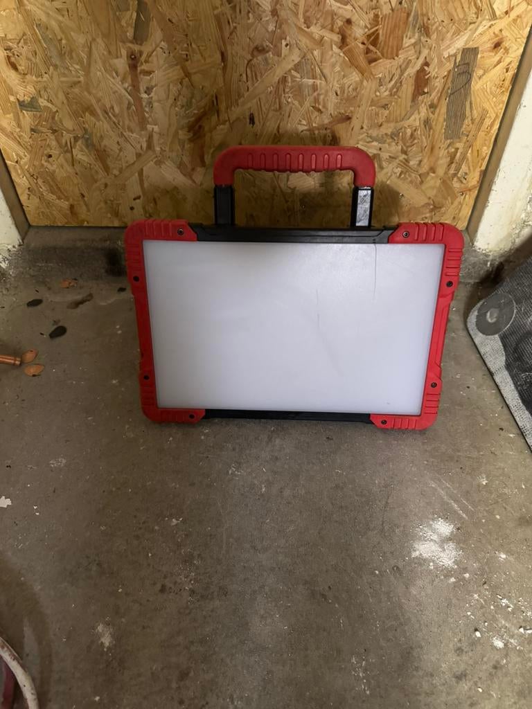 Kelfort Multi-batterij LED-werklamp 40W 5500LM IP54, Doe-het-zelf en Verbouw, Bouwverlichting, Ophalen, Zo goed als nieuw, Minder dan 50 watt