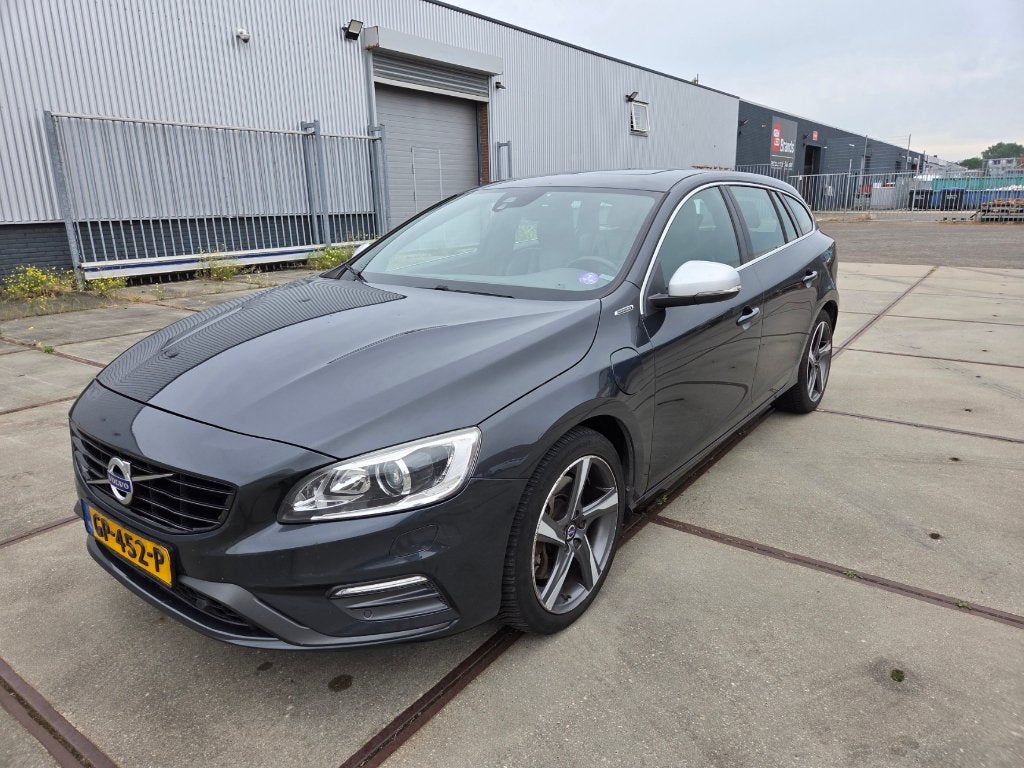 Volvo V60 D6 Twin Engine 288pk Geartronic AWD Hybride, Auto's, Automaat, 1800 kg, Vierwielaandrijving, Particulier