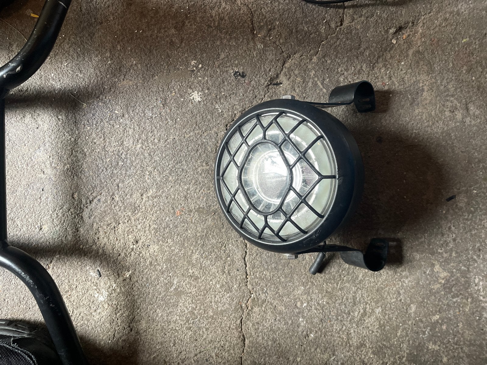 Ronde LED Verstraler met Rooster - Defecte Toeter, Ophalen, Gebruikt