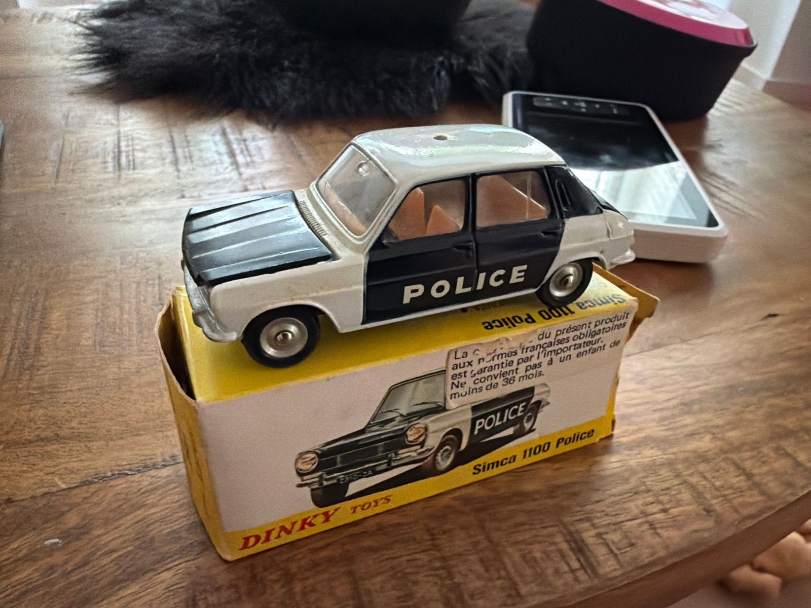 Dinky Toys Simca 1100 Police -, Hobby en Vrije tijd, Modelauto's | 1:43, Dinky Toys, Ophalen of Verzenden, Zo goed als nieuw, X